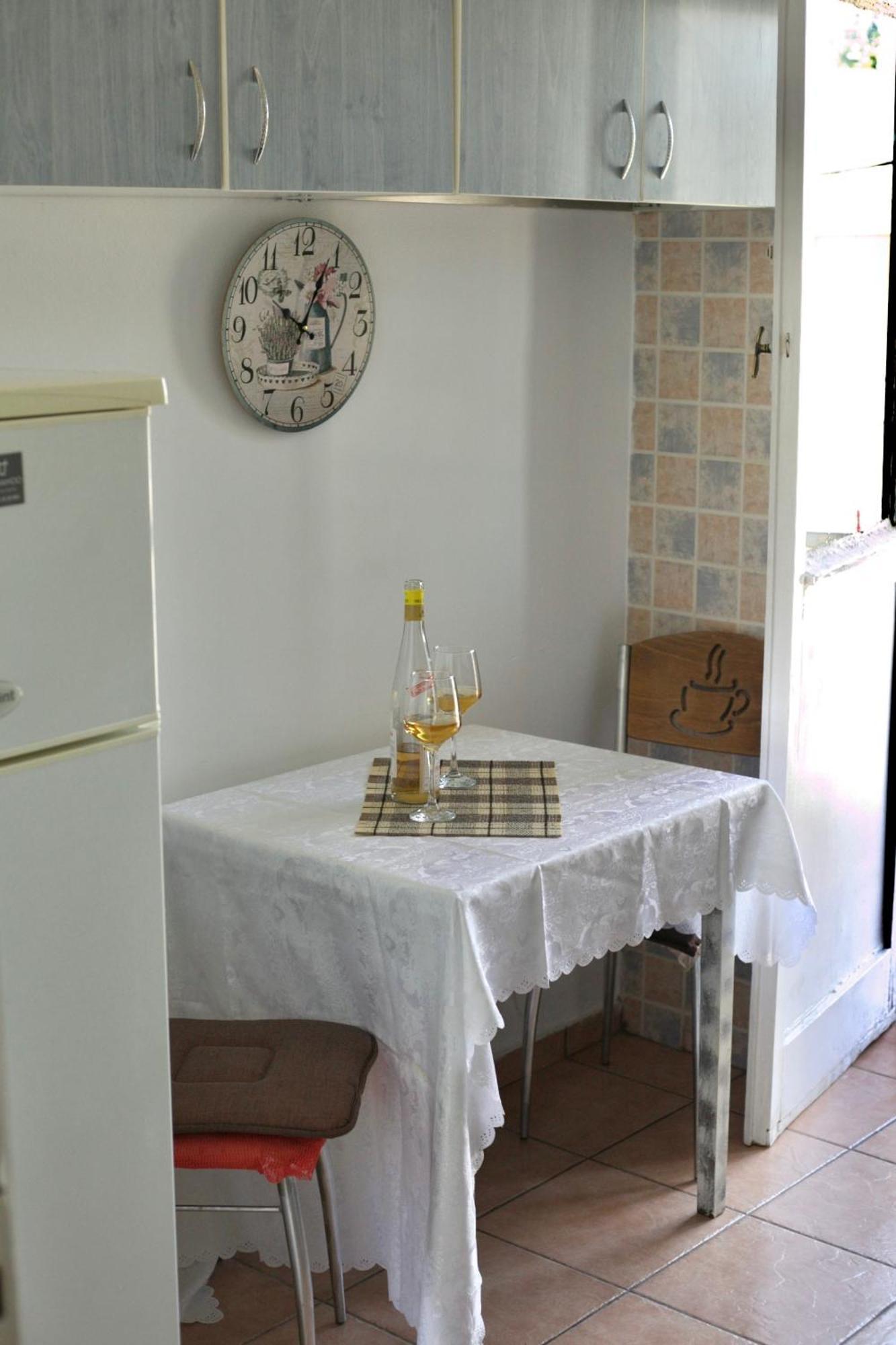 Nirvana Apartment Athens Exterior photo